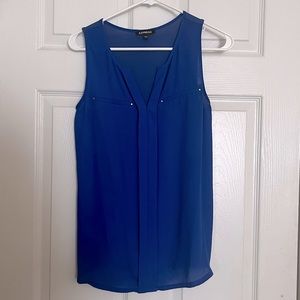 Sleeveless Express blouse